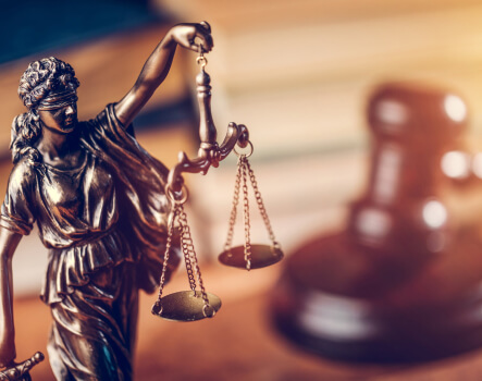 Journalists devoted to coverage of the Supreme Court?